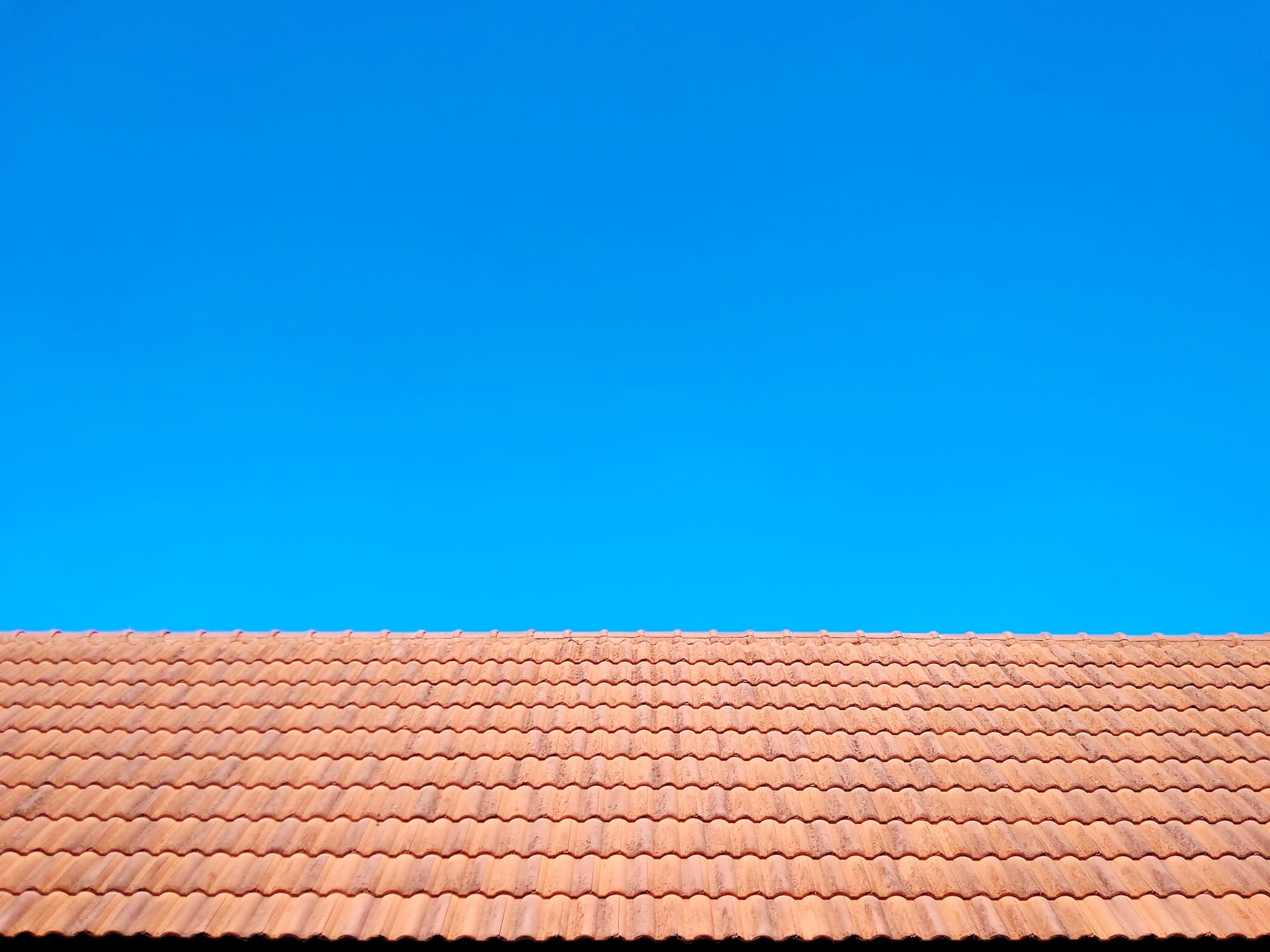 The Impact of Heat on Roofs and How to Protect Them