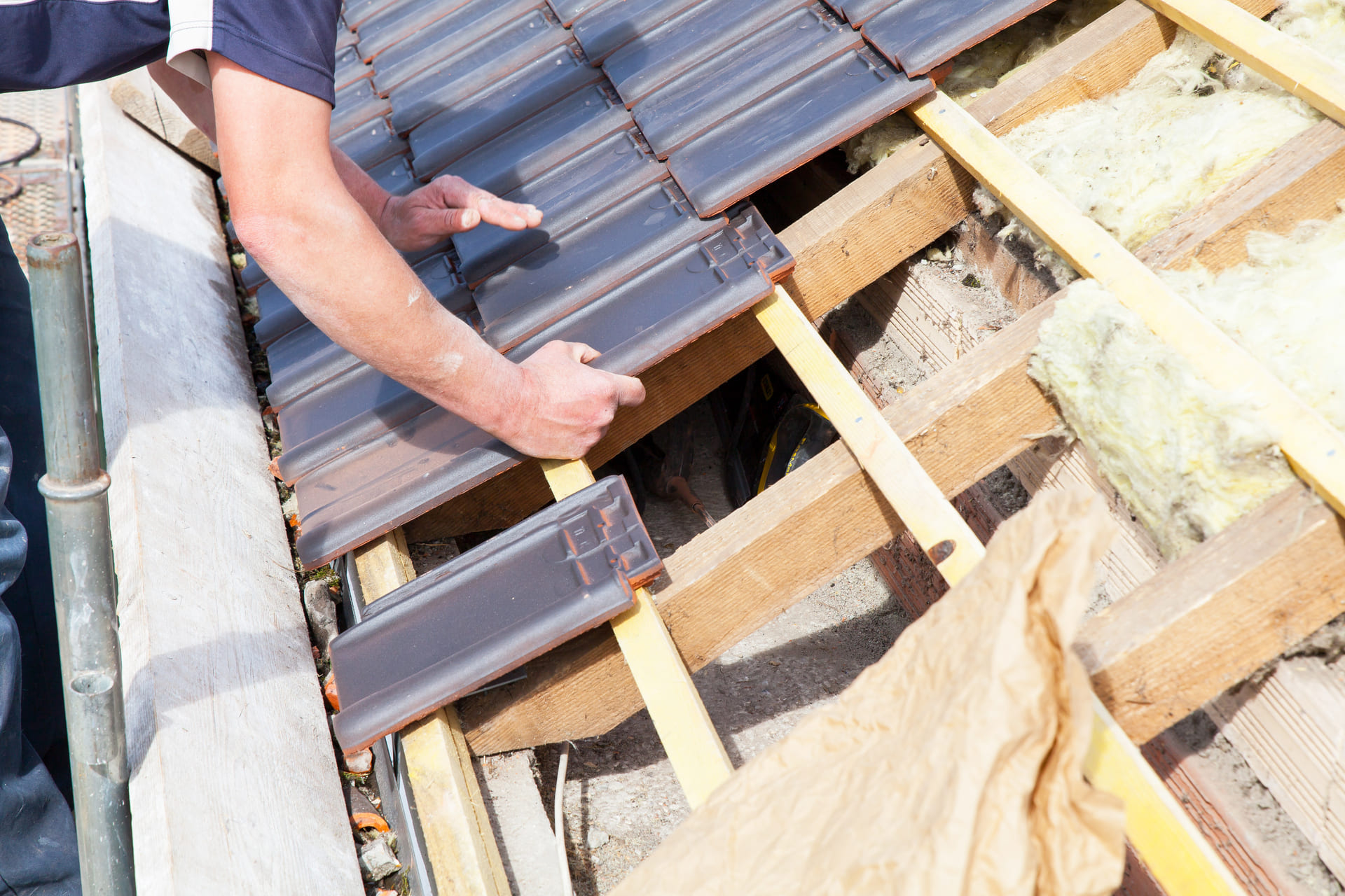 When is the Right Time to Replace Your Roof?